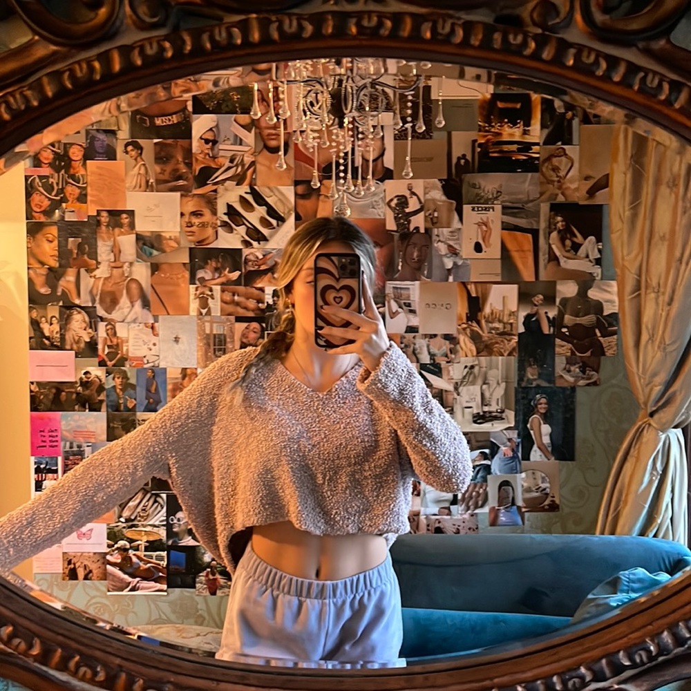 COPY - Light pink, cropped, FREE PEOPLE, sweater